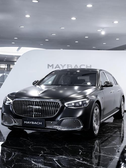 重庆287岚图汽车的售后服务让用户无忧出行，迈巴赫未来的豪华车趋势